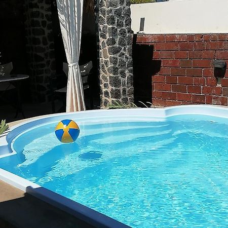 5Bedroom Villa In Perissa Beach Extérieur photo